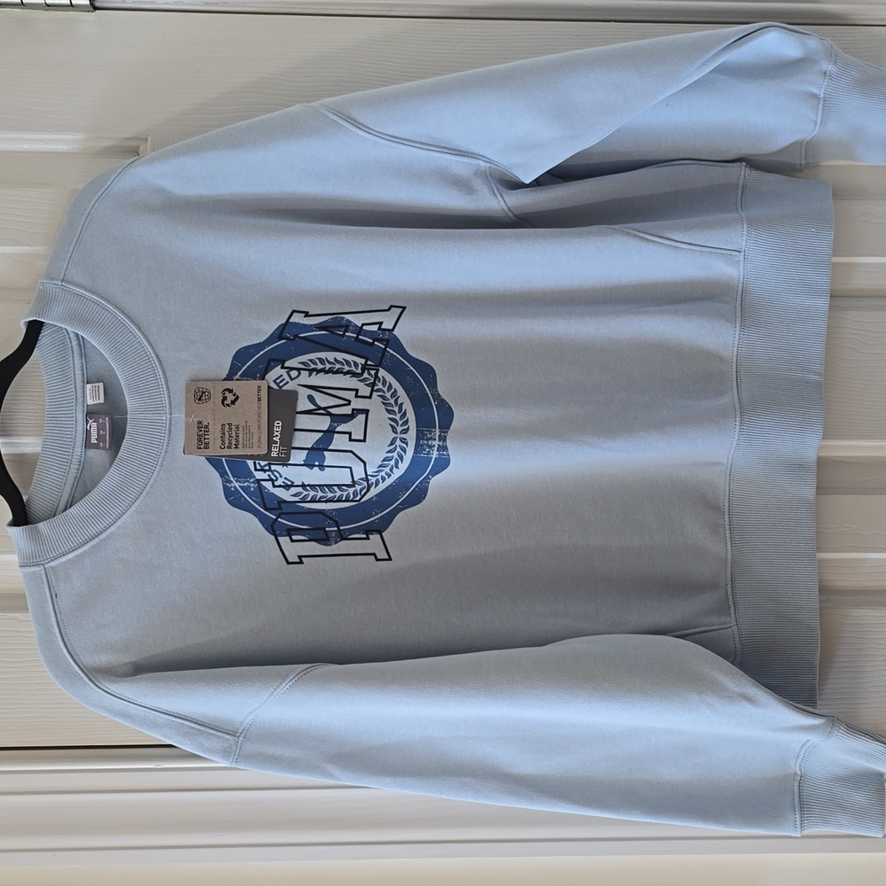 PUMA BRAND SIGNATURE WOMEN'S LIGHT BLUE PULLOVER ATHLETIC SWEATSHIRT SIZE LARGE